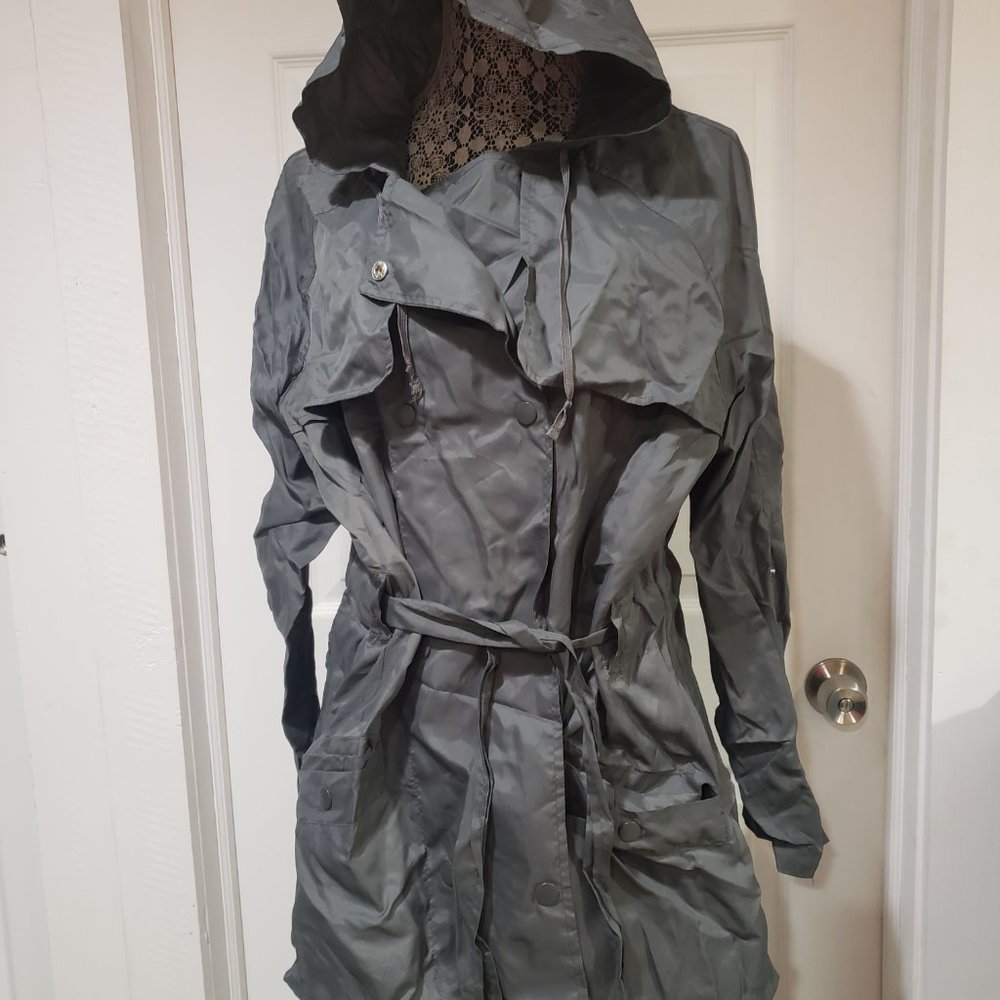 Jacket in a Packet - Picture 2 of 8